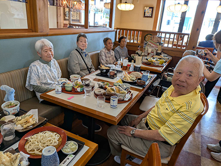 外食会